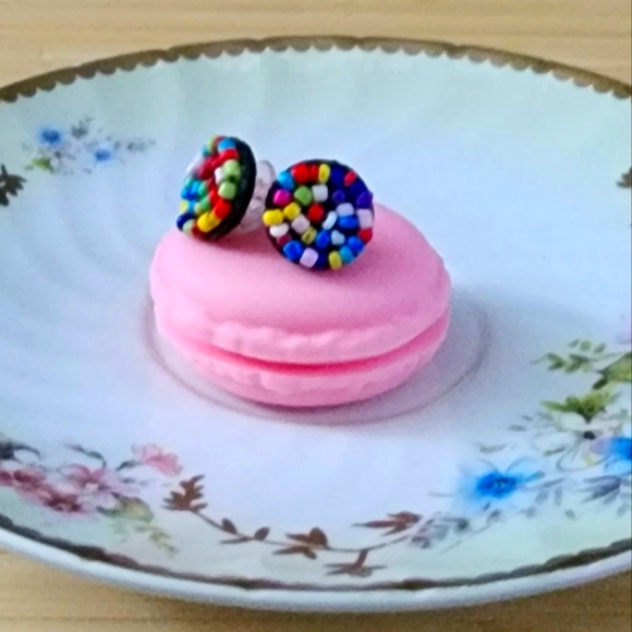 Jewelry - Beaded Round Stud Earrings- Light Pink